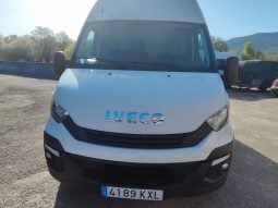 IVECO Daily 2.3 TD 35S 16 A8 V 3520LH2 12 M3 Exterior parte delantera