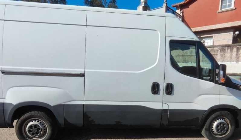 
								IVECO Daily 2.3 TD 35S 16 A8 V 3520LH2 12 M3 full									