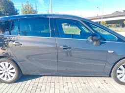 
										OPEL Zafira Tourer 1.6 CDTi SS Excellence full									