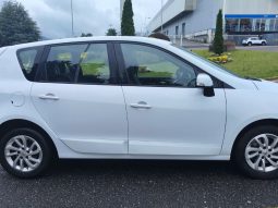 
										RENAULT Scenic Dynamique dCi 110 auto EDC full									