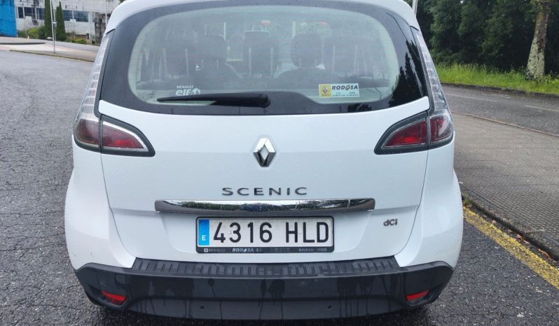 
								RENAULT Scenic Dynamique dCi 110 auto EDC full									